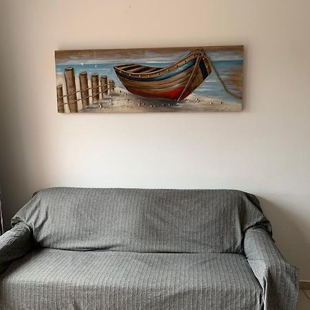 Comfortable 2 Bedroom Apartment In Popular Limnaria Gardens パ フォス エクステリア 写真